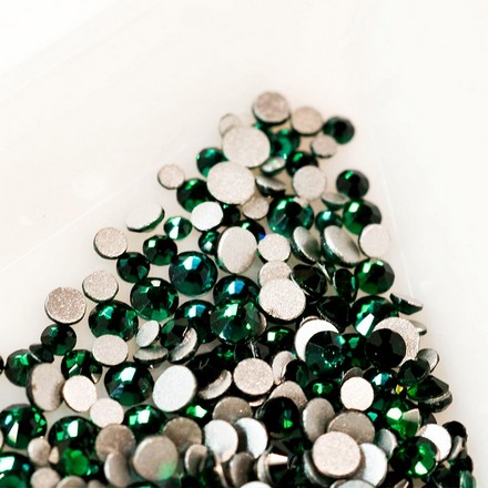 Puf, Стразы стеклянные Emerald, 400 шт.